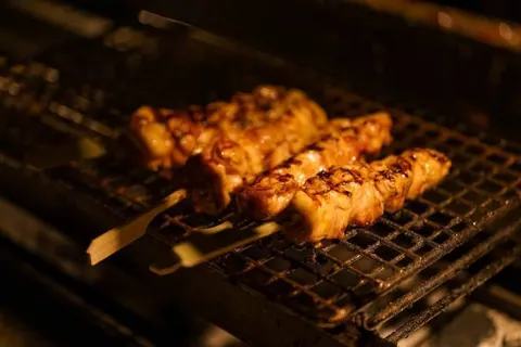 Hideki Matsuhisa - Yakitori don de pollo